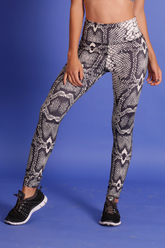 ANIMAL PRINT LEGGINGS